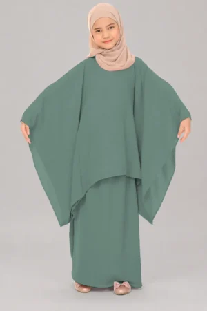 Kids Kaftan Abaya - finished stitching and hem detail