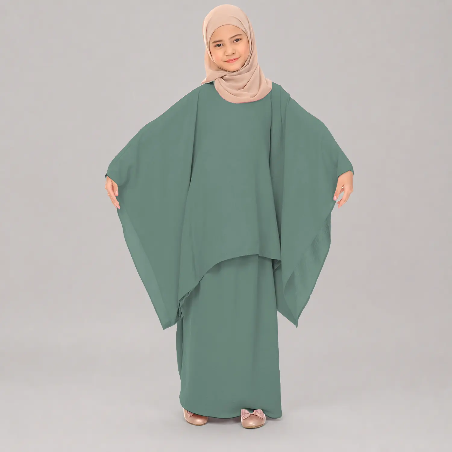 Kids Kaftan Abaya finished stitching and hem detail