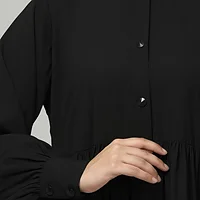 Front Open Gathered Abaya with Mandarin Collar in Black color, photo 2
