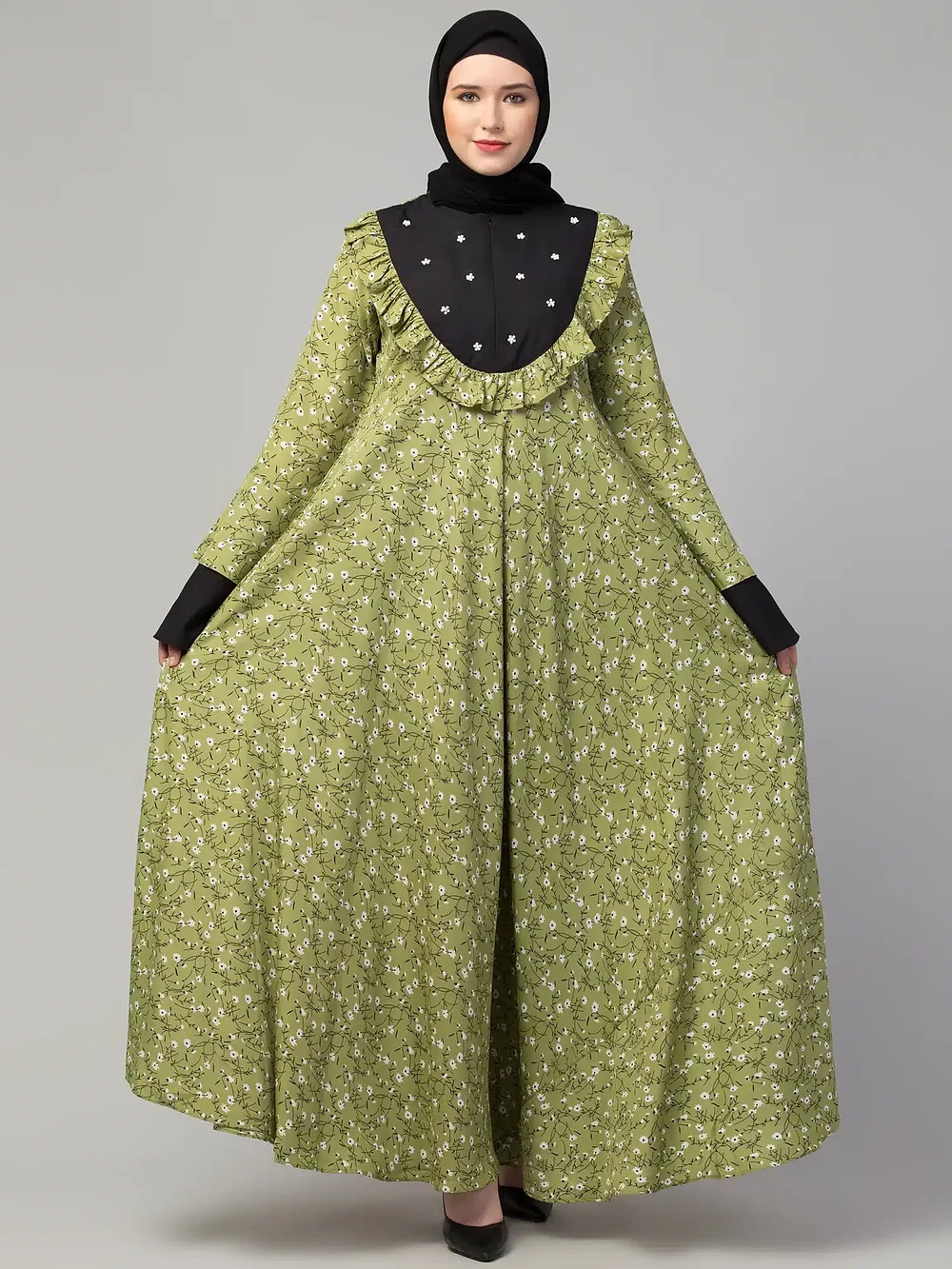 Pearl Handwork Abaya side drape