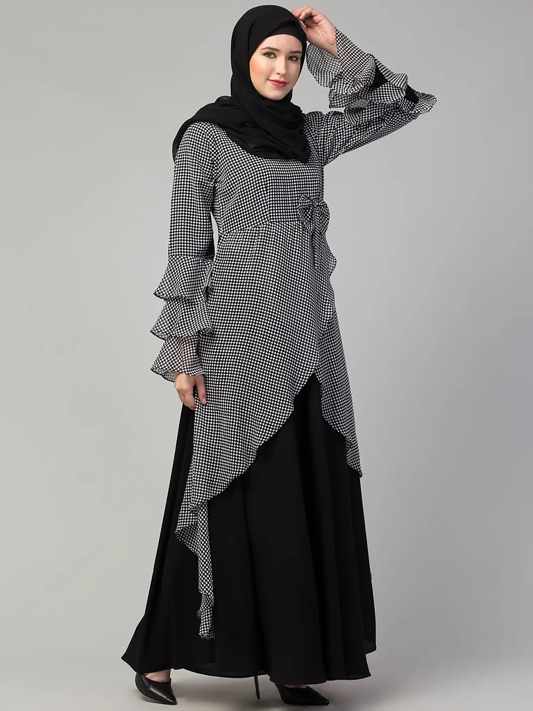 Asymmetrical Maxi Abaya styling and drape detail Asymmetrical Maxi Abaya styling and drape detail