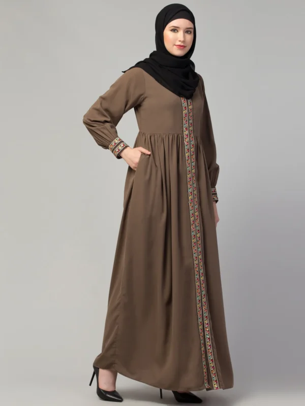 Front Open Maxi Pintucks Abaya with Lace Work