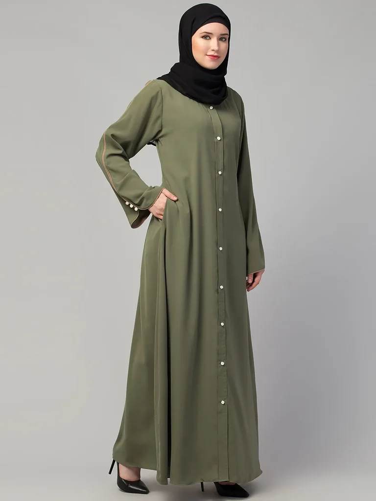 Piping Abaya styling and drape detail Piping Abaya styling and drape detail