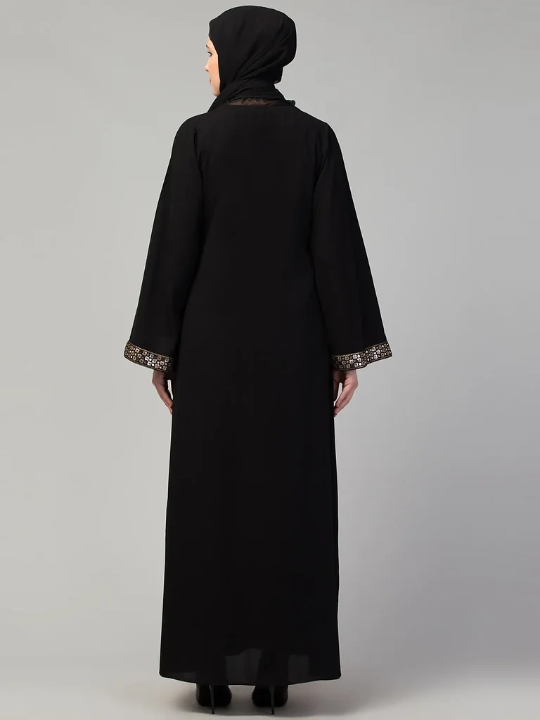 Front Open Lace Abaya  Nida Matte fabric close up