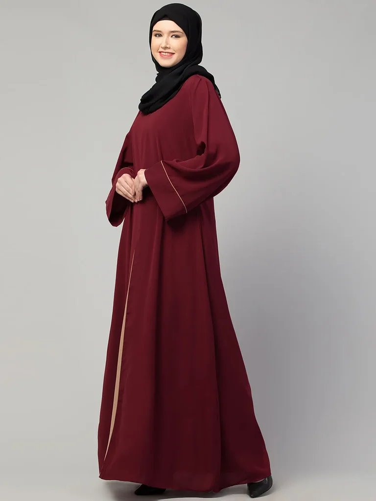 Dual Color Abaya  styling and drape detail