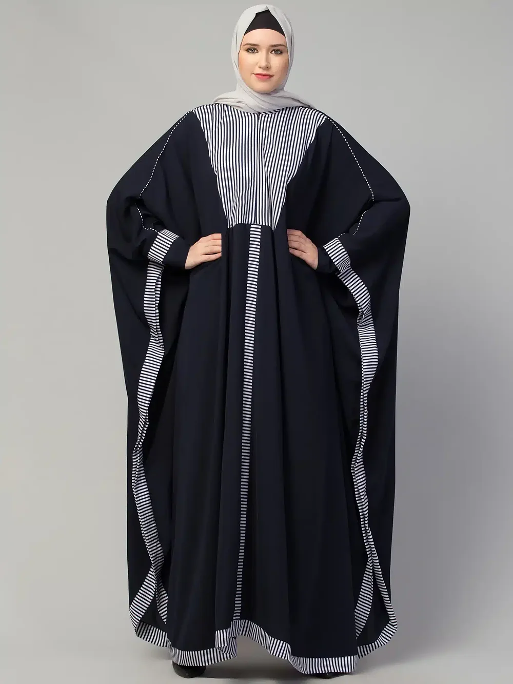 Striped Kaftan  sleeve and cuff detail
