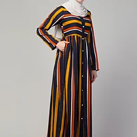 Pintucks Abaya - styling and drape detail