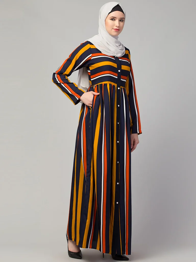 Pintucks Abaya styling and drape detail Pintucks Abaya styling and drape detail