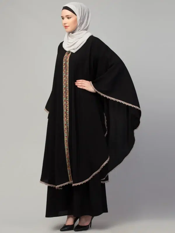 Inner Abaya with Cape with Lace Work